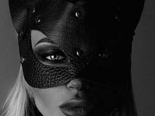 Erotisk videochat Karalinaa