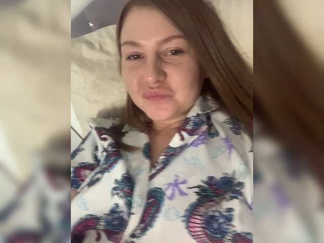 Broadcast Screenshots Karinafox