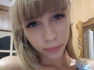 Erotisk videochat KarlinBerger