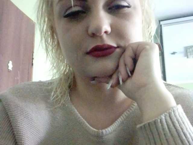 Broadcast Screenshots Karolina07