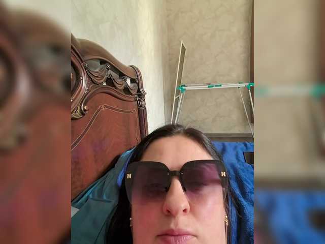 Broadcast Screenshots Karolina1980