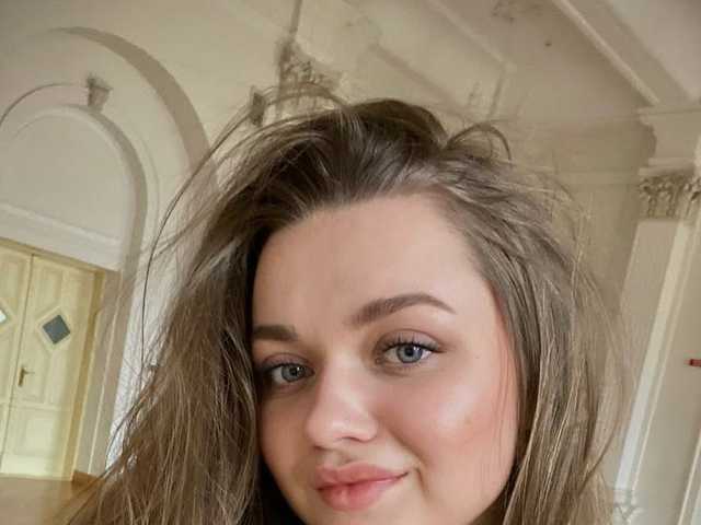 Foto af profilen karolinaak47