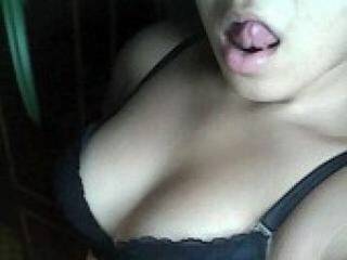 Erotisk videochat kataleyaxxx