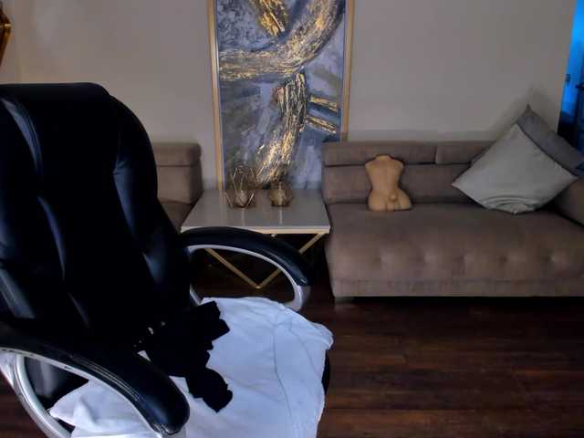 Broadcast Screenshots KateOwens