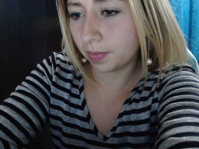 Broadcast Screenshots kathia11