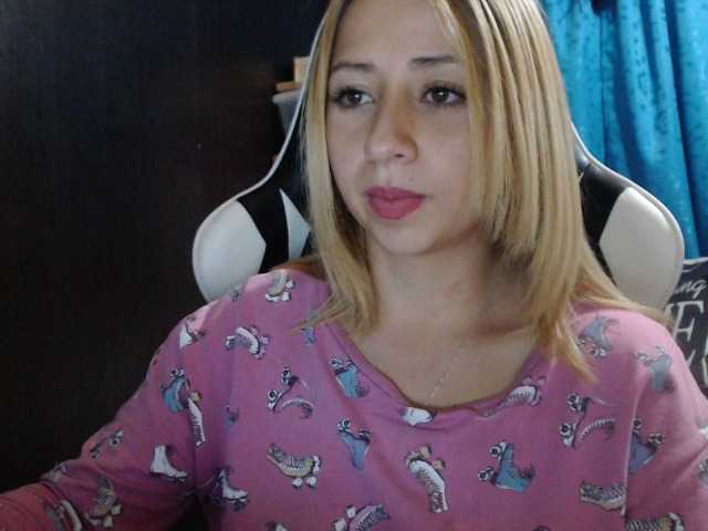 Broadcast Screenshots kathia11