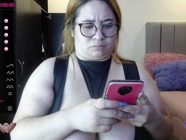 Broadcast Screenshots katrina-boobs