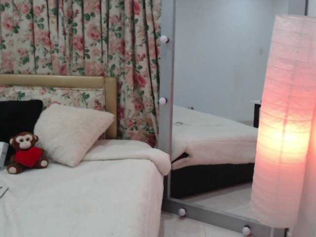 Broadcast Screenshots KattyButt