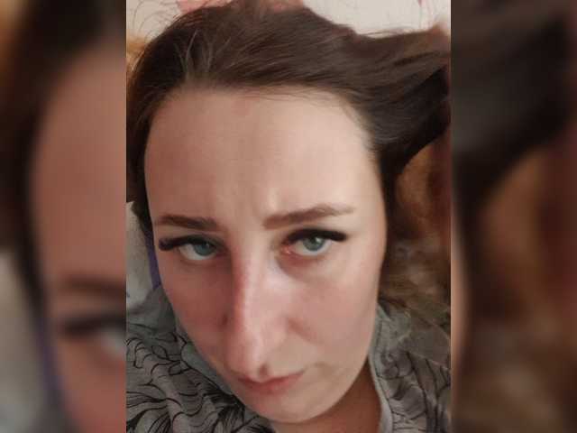 Broadcast Screenshots Katya-35