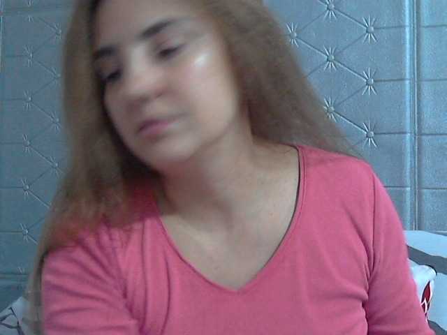 Fotos KATYDIAZ im horny and ready for fun! join me!