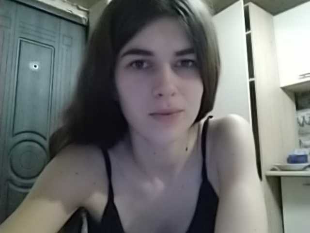 Broadcast Screenshots KelliQCherry