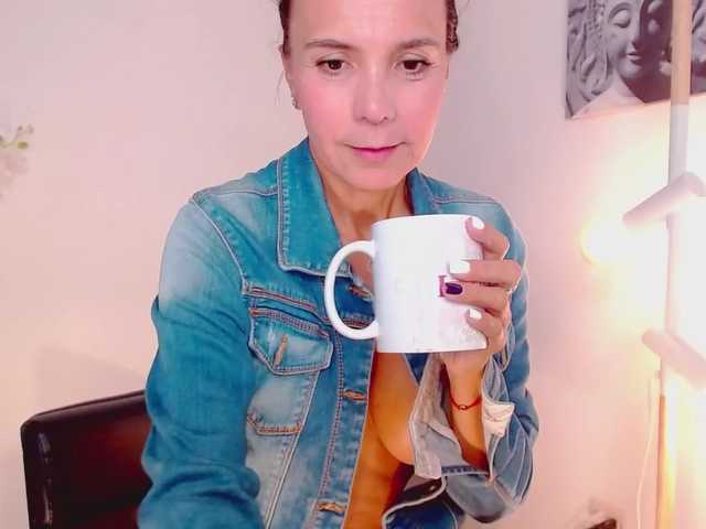 Broadcast Screenshots KendraCole