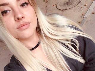 Erotisk videochat kettyloo4u