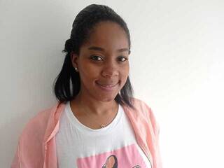 Erotisk videochat KhaliyaEbano