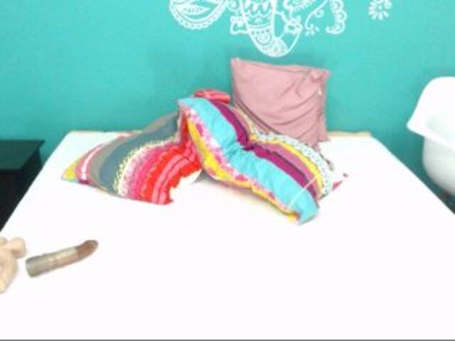 Broadcast Screenshots khloeferry