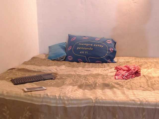 Broadcast Screenshots KiaraKaneel