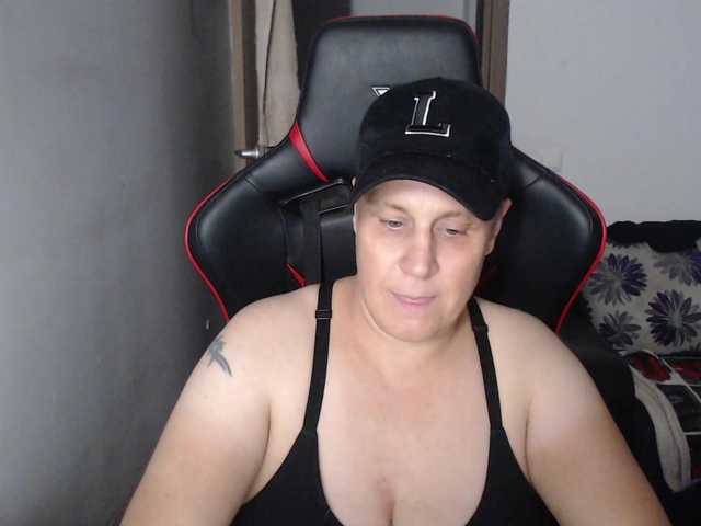 Broadcast Screenshots kinkstakinks76