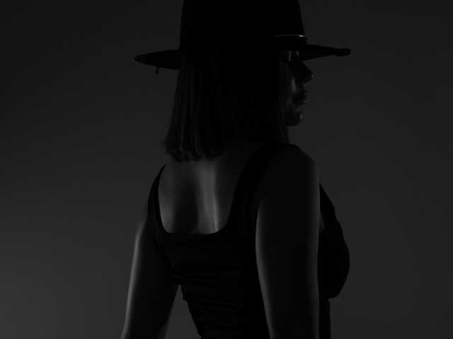 Foto af profilen kira-rodriguez