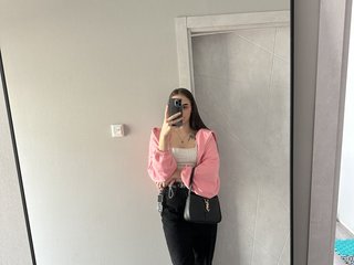 Erotisk videochat Kiraaa23