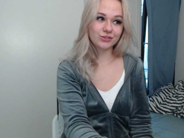 Broadcast Screenshots Kittenbabys