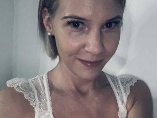 Erotisk videochat Klara-Ray