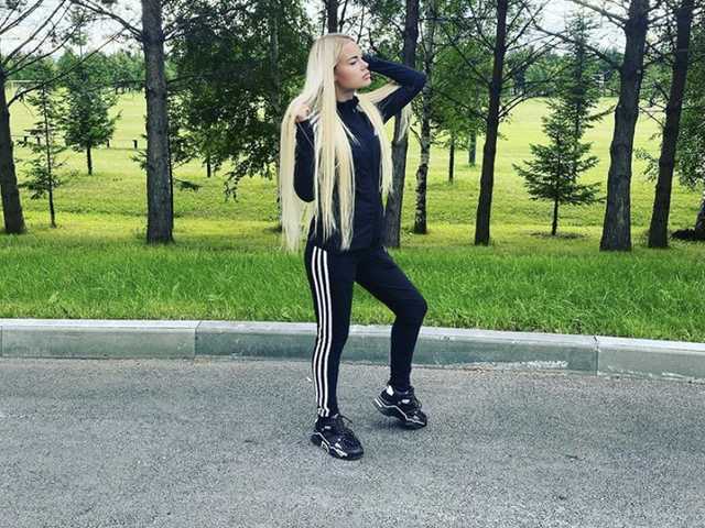 Foto af profilen Knyaginia