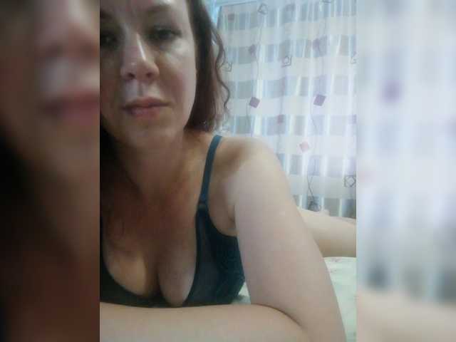 Fotos KrisKrisss dance- 100 tks,Tits- 200 tks,strip- 300, pussy play 500