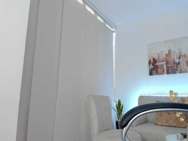 Fotos KylaMorrison ♥Make my day even better. I dare ya! @kylamorrison88 @999 @sofar ♥pussy cum and squirt at goal @ 999 Tkn @sofar