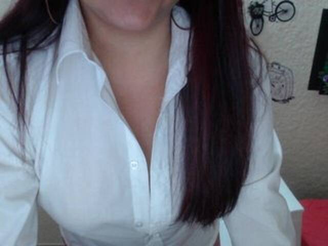 Broadcast Screenshots KylieDaniiels