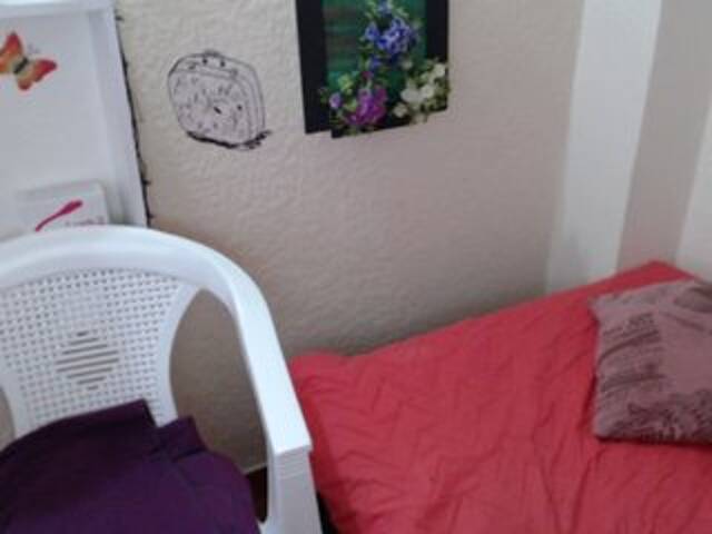 Broadcast Screenshots KylieDaniiels