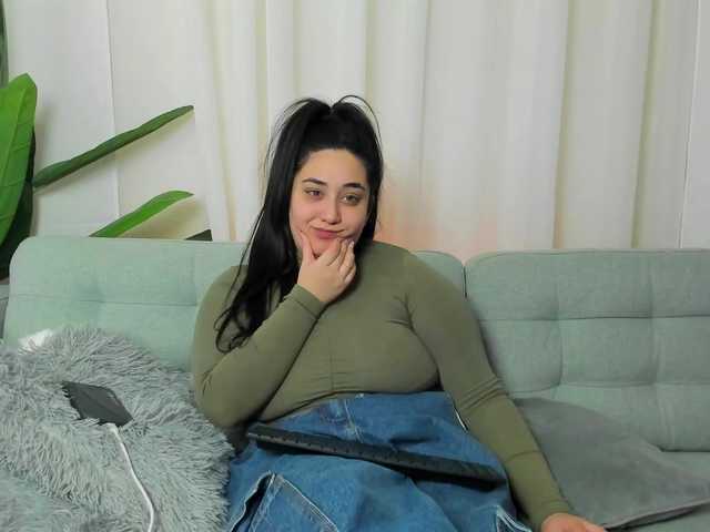 Broadcast Screenshots KylieKimmy