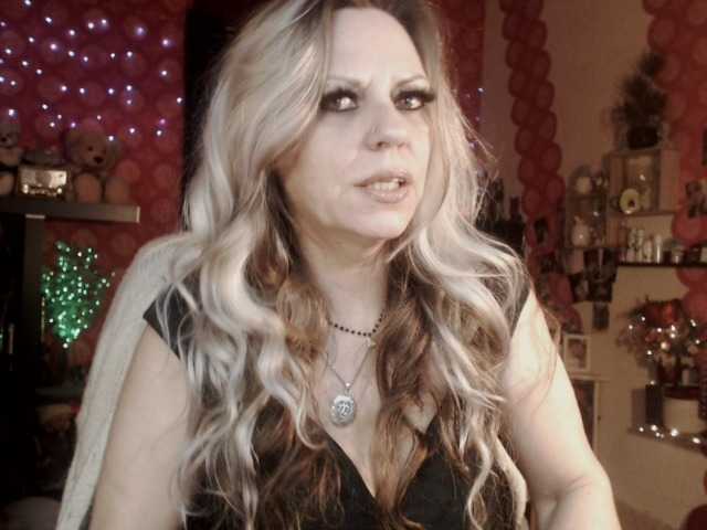 Broadcast Screenshots LadyVelvet