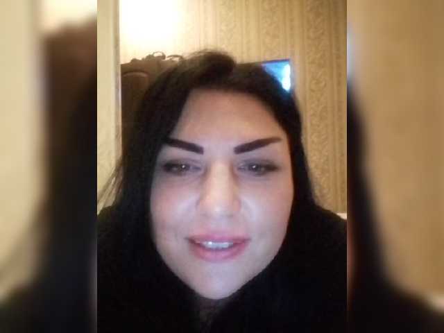 Broadcast Screenshots Lana-8