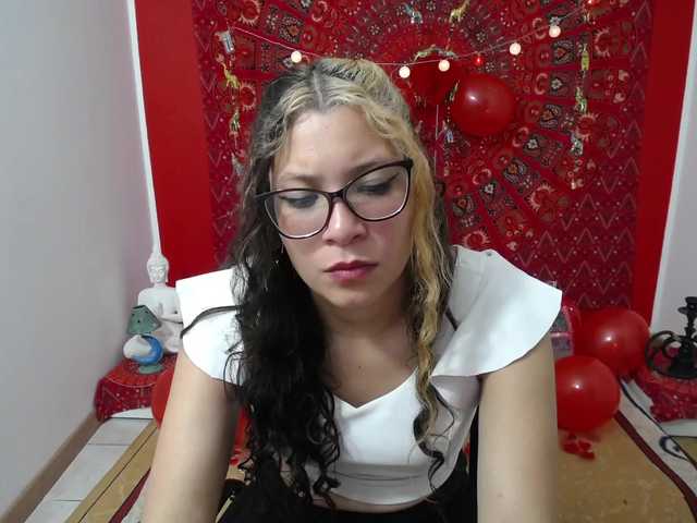 Broadcast Screenshots lana-aniston