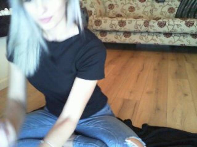 Broadcast Screenshots LaraDy