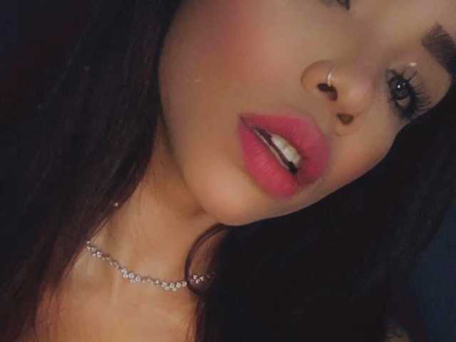 Foto af profilen Naughty_Karyh