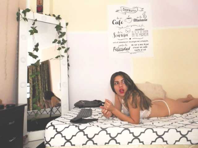 Broadcast Screenshots lauramitchell