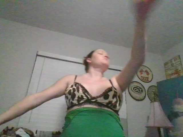 Broadcast Screenshots LaurenCravesU