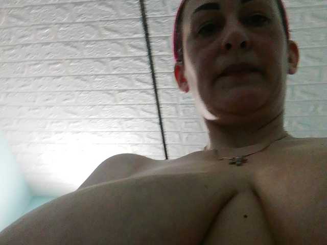 Broadcast Screenshots Veorika