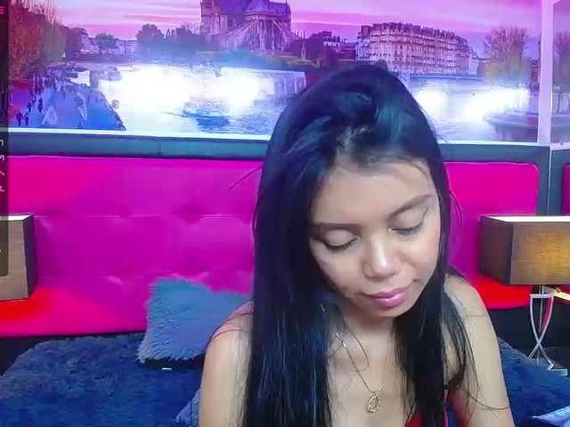 Broadcast Screenshots LeslieYour