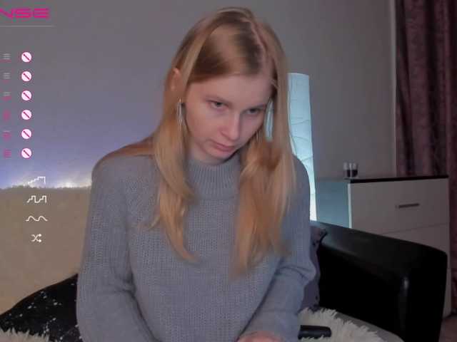 Broadcast Screenshots Lesya_