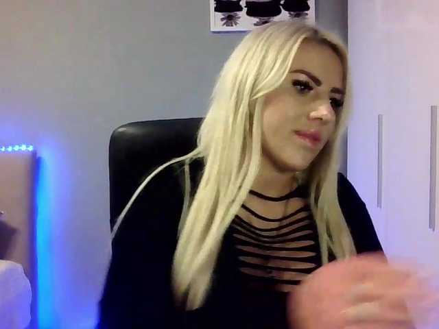 Broadcast Screenshots LeylaDesire