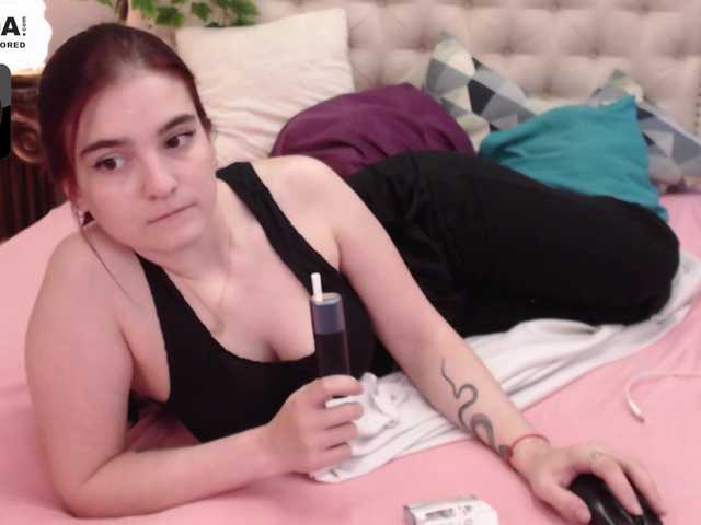 Broadcast Screenshots LiaWiliams