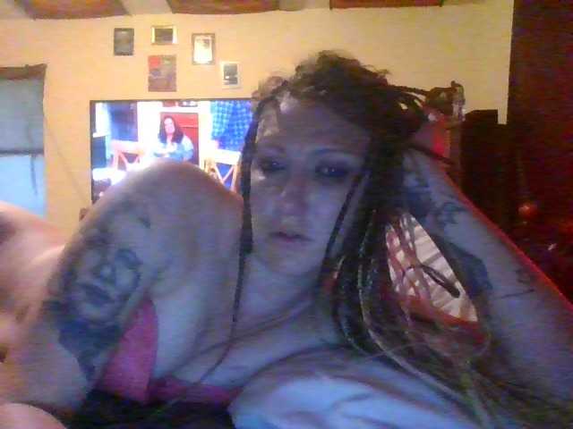 Broadcast Screenshots likeevian