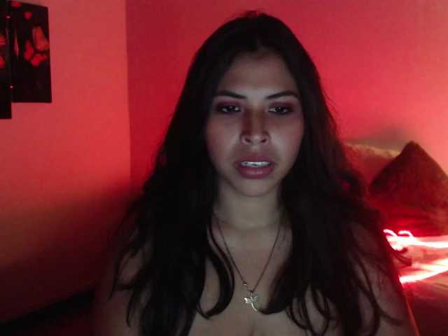 Broadcast Screenshots lilith-gomez