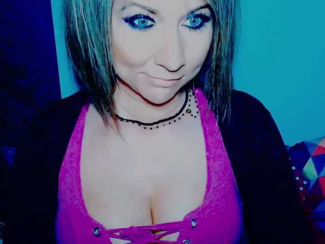 Broadcast Screenshots Lilly666