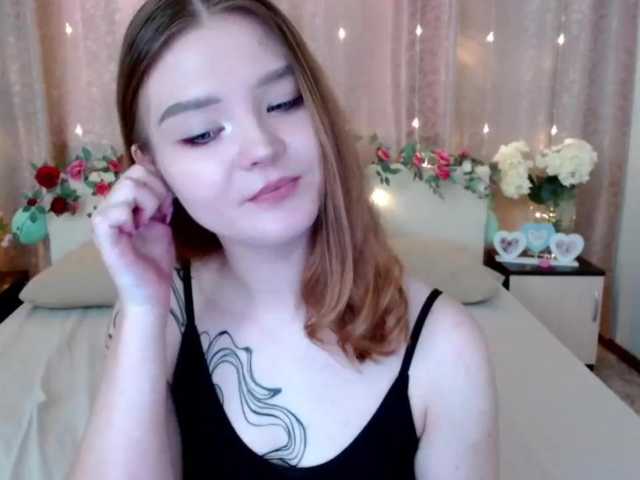 Broadcast Screenshots LilyDjo