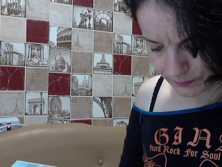 Broadcast Screenshots linaisabella