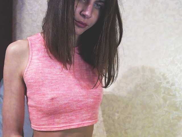 Broadcast Screenshots linaLuu