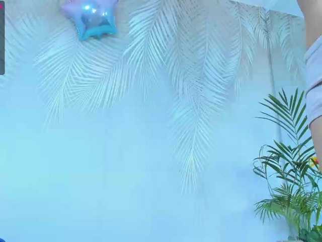 Broadcast Screenshots LindaGardenia
